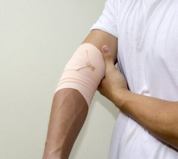 آرنج گلف بازان