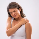 افتادگی شانه