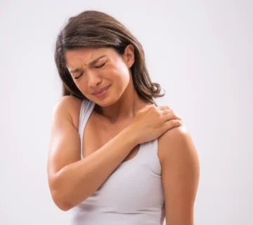 افتادگی شانه